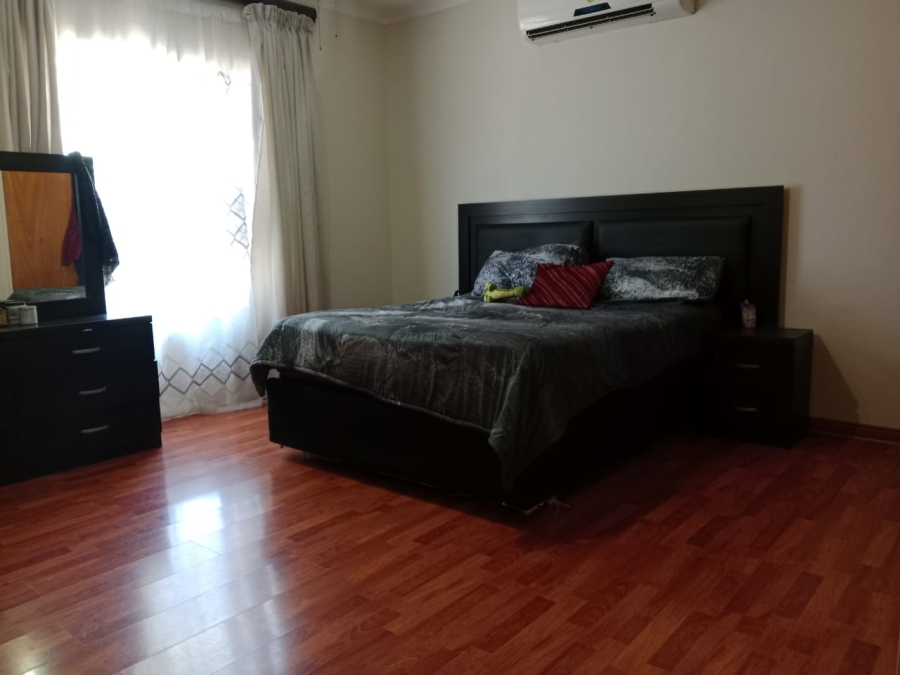 3 Bedroom Property for Sale in Kuruman Northern Cape